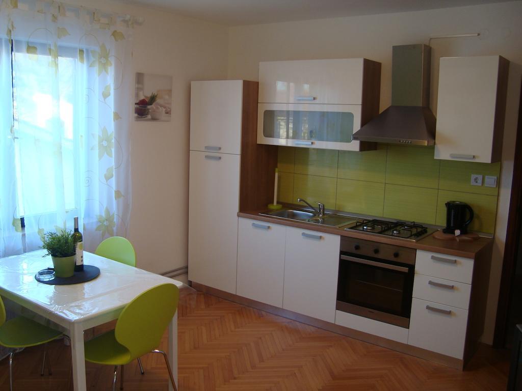 Apartments Peloza Poreč Oda fotoğraf