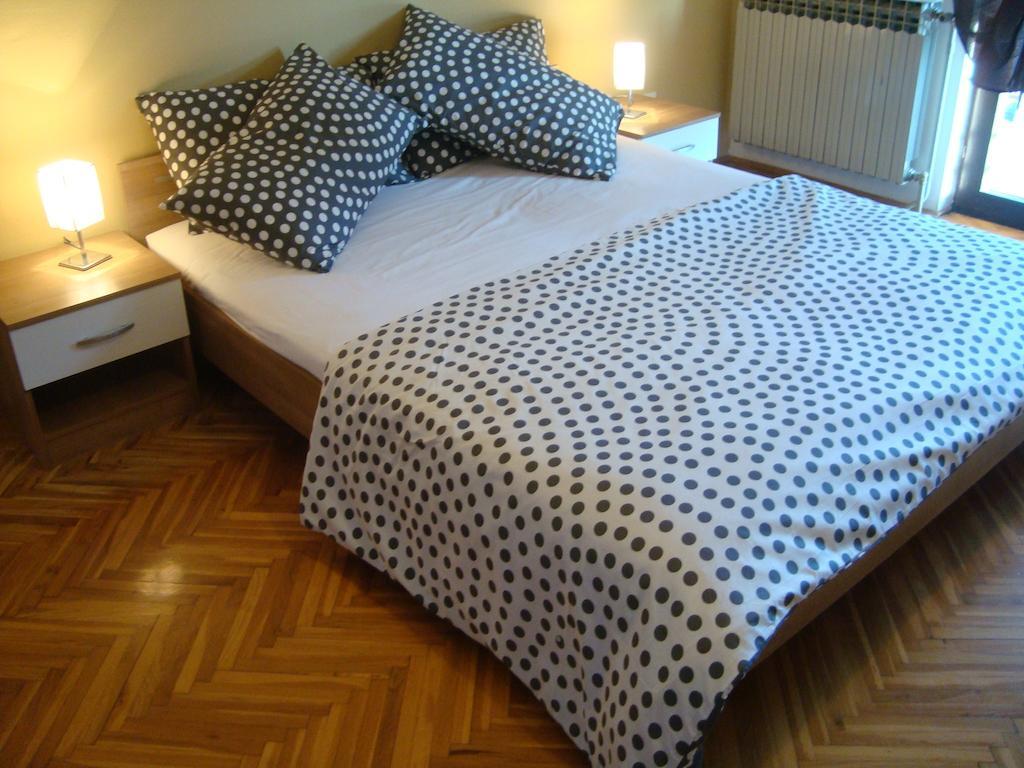 Apartments Peloza Poreč Dış mekan fotoğraf